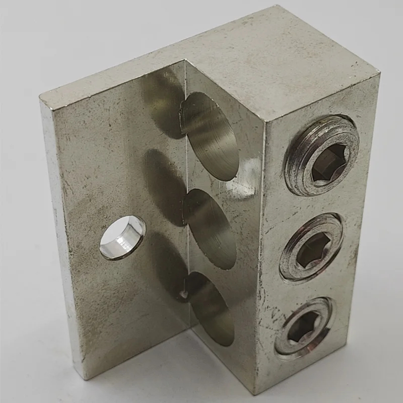 250 Mcm 6 Triple Wire Lugs